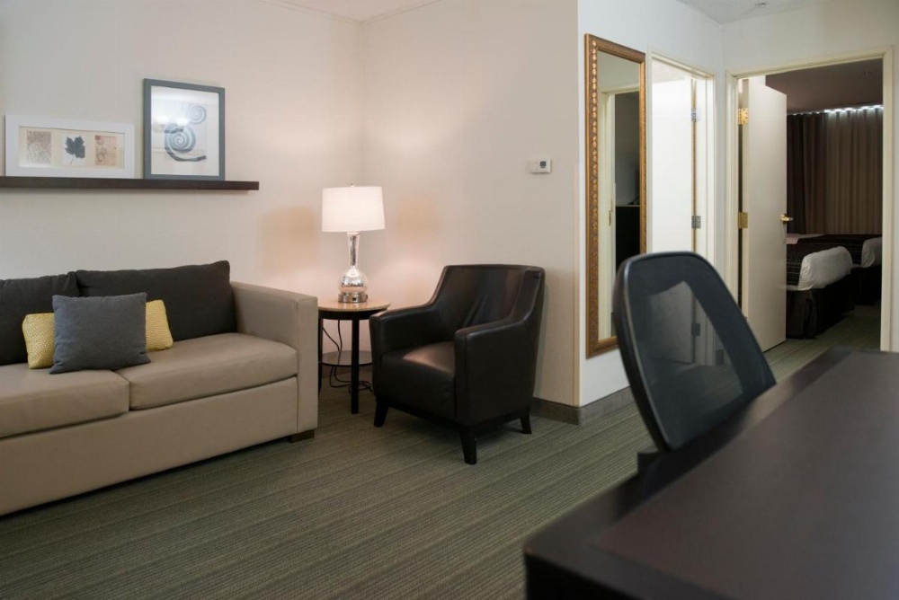 Country Inn & Suites by Radisson, Effingham, IL Image 14
