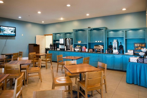 Country Inn & Suites by Radisson, Effingham, IL image 28