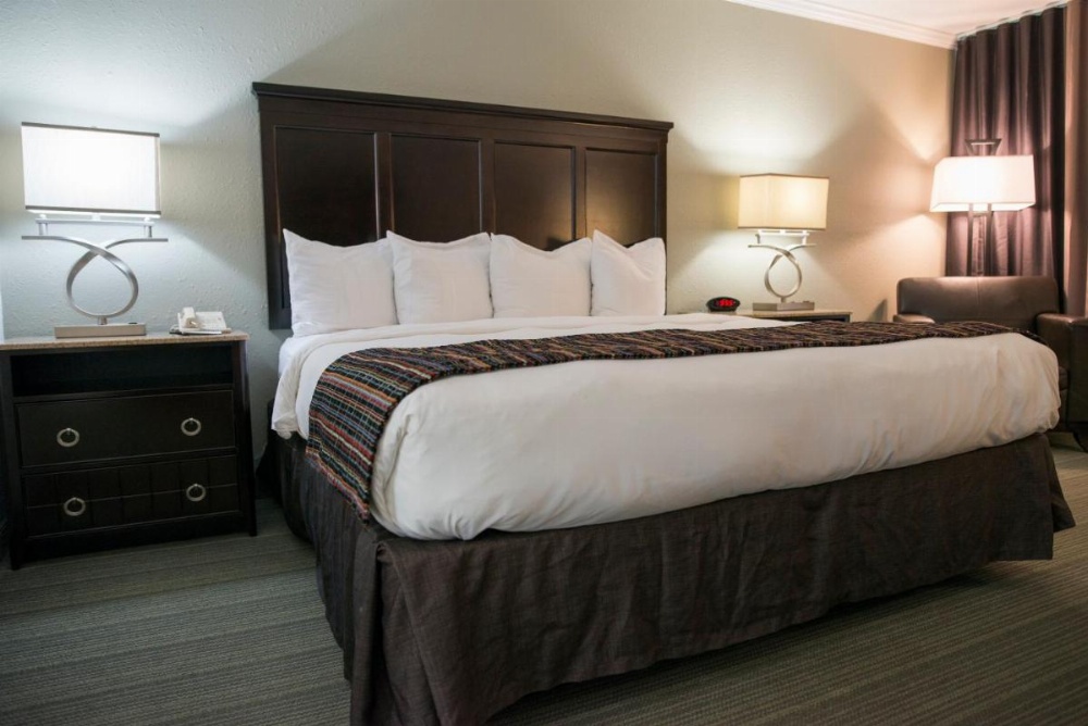 Country Inn & Suites by Radisson, Effingham, IL Main image