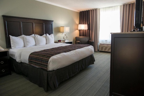 Country Inn & Suites by Radisson, Effingham, IL image 4